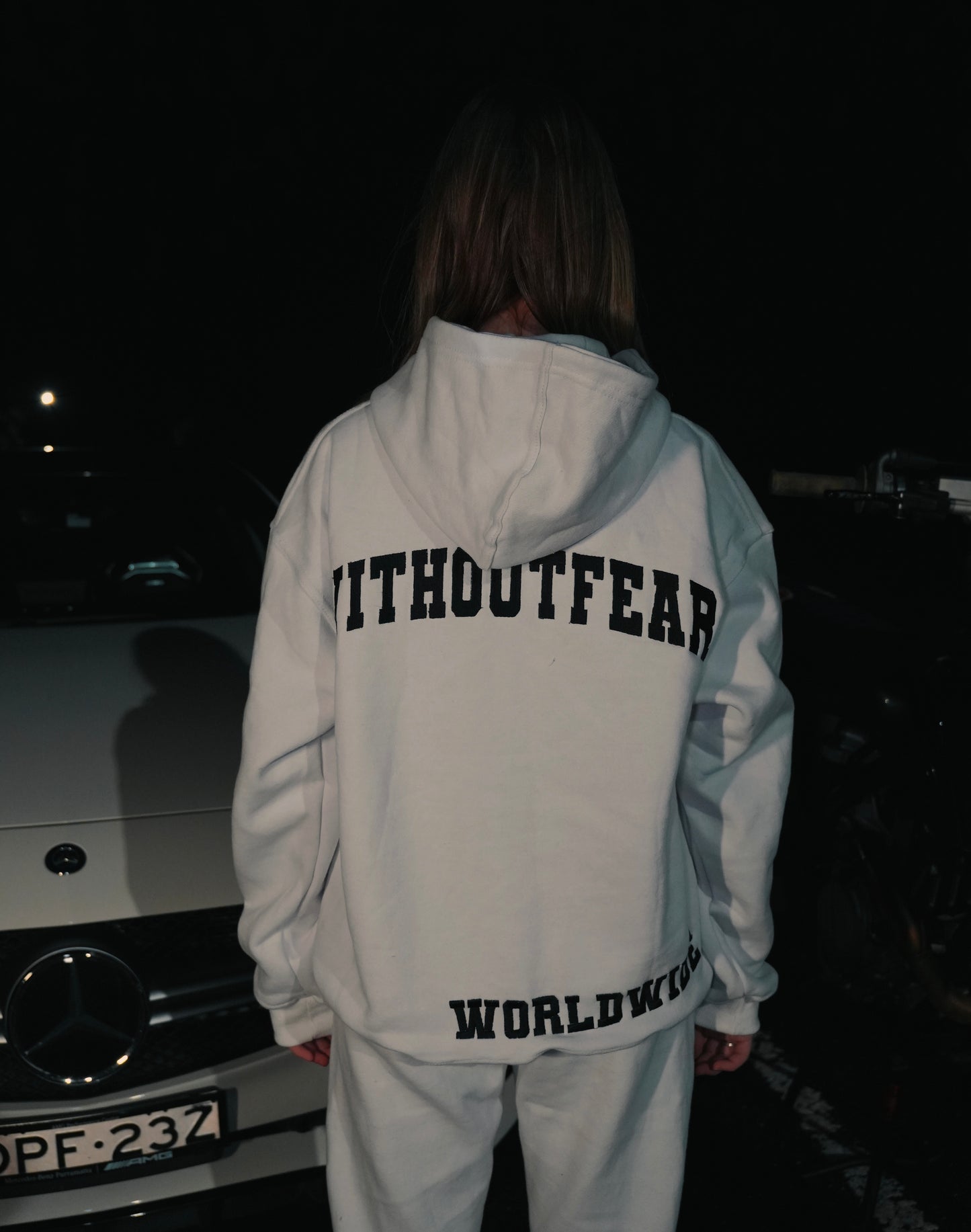 WHITE WORLDWIDE HOODIES